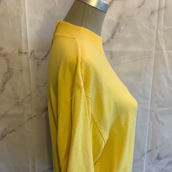Vintage | Yellow Turtleneck Sweater - Picture 7 of 12